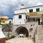 House With A Parking Space Punat, Krk - 14698 * بونات