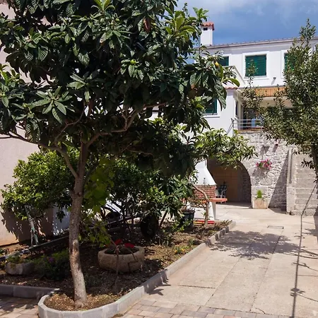 House With A Parking Space Punat, Krk - 14698 *