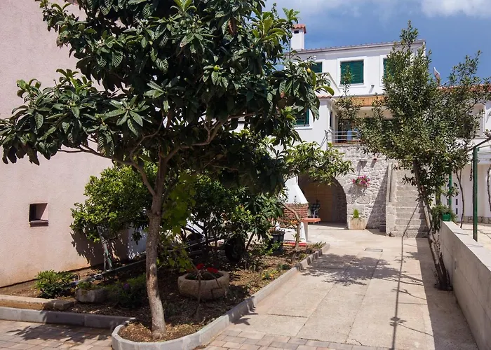 House With A Parking Space Punat, Krk - 14698 *